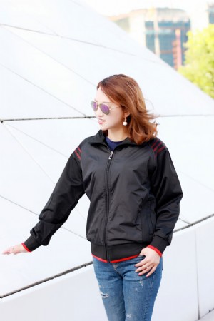 運動服23